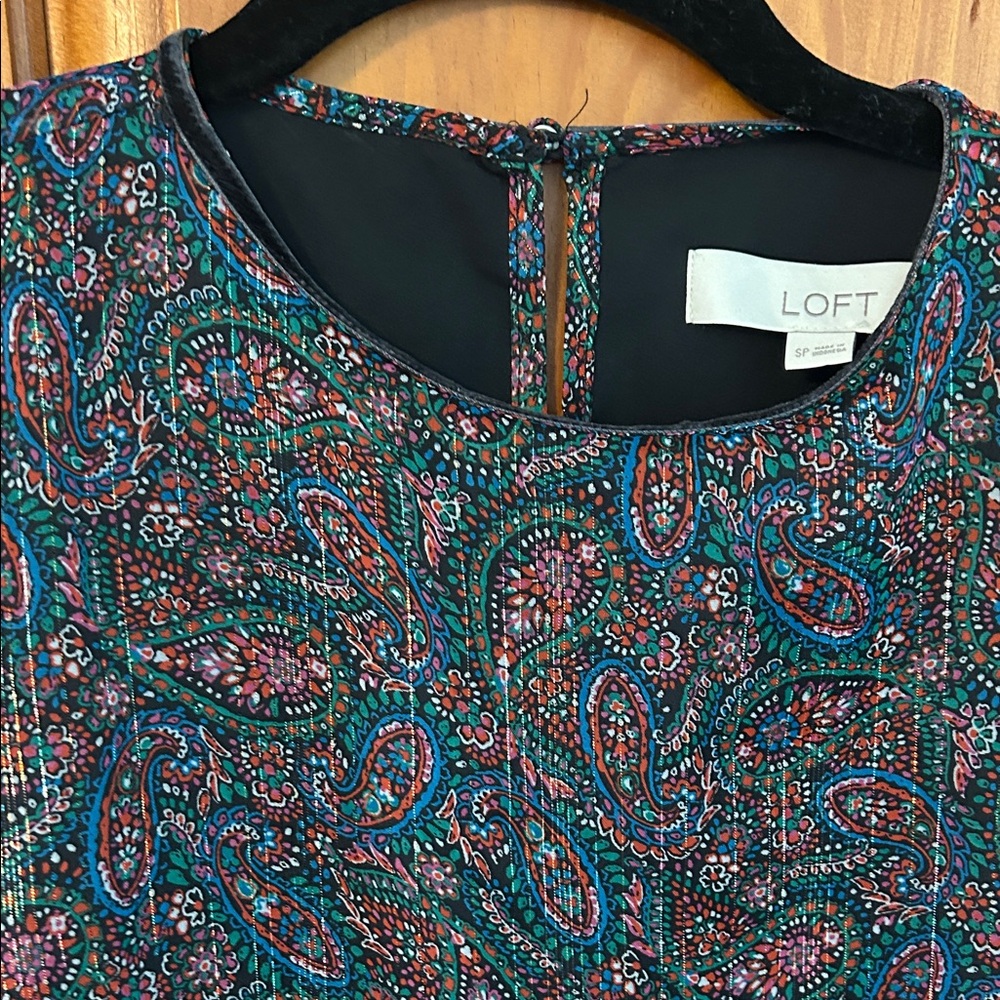 LOFT Paisley Sleeveless Shift Dress in Teal, Burgundy & Navy